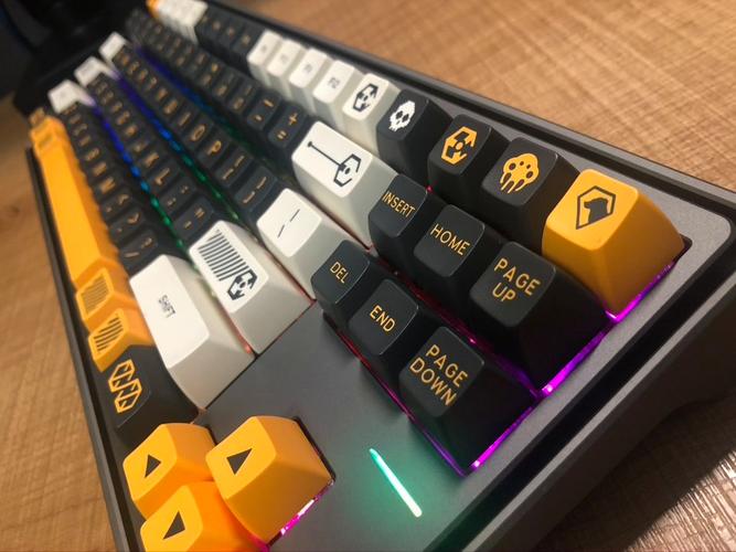 毫秒之争,发卡网如何打赢虚拟商品交易的数据战争