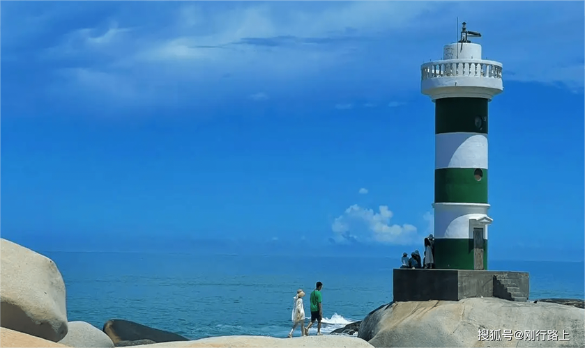 虚拟交付的暗礁与灯塔，链动小铺如何重定义看不见的信任