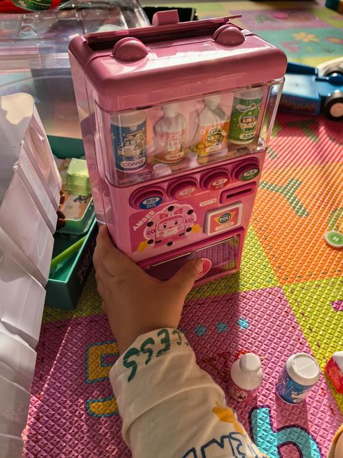 核心思想，别把发卡网当成淘宝店，它就是个自动售货机。你的任务不是装修，是选好位置、摆对货、把收款码贴出去